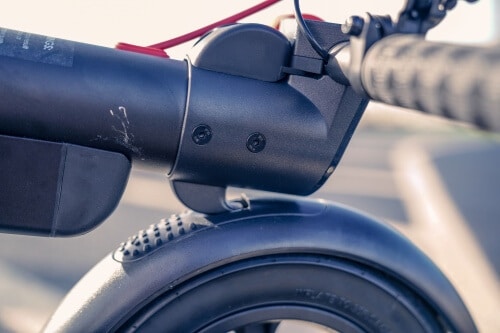 TurboAnt X7 Pro Electric Scooter - stem hooked to fender, close-up