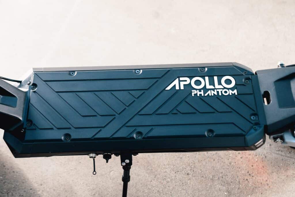 Apollo-Phantom-V3-Deck
